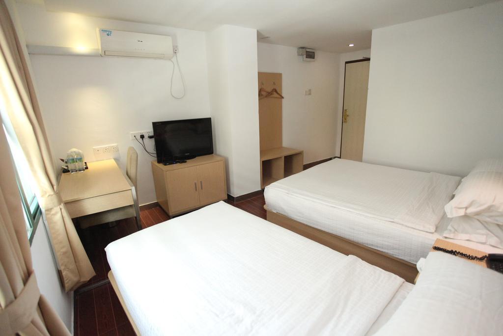 Aira Hotel Kuala Lumpur Szoba fotó